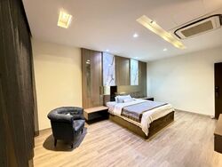 Upper Changi Road (D16), Detached #585662751